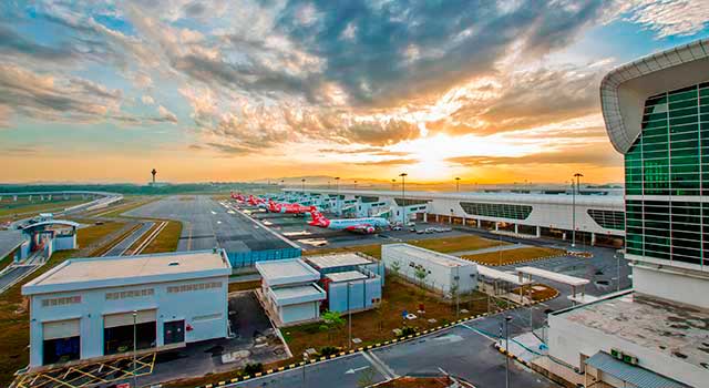 Kuala Lumpur Airport (KUL)